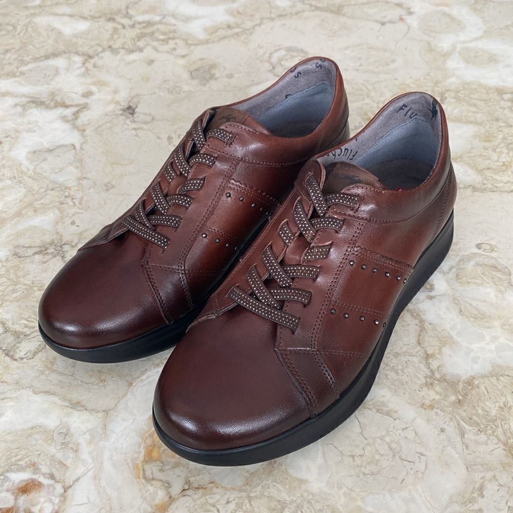 Fluchos Leather Ultra Lightweight Walking Shoes